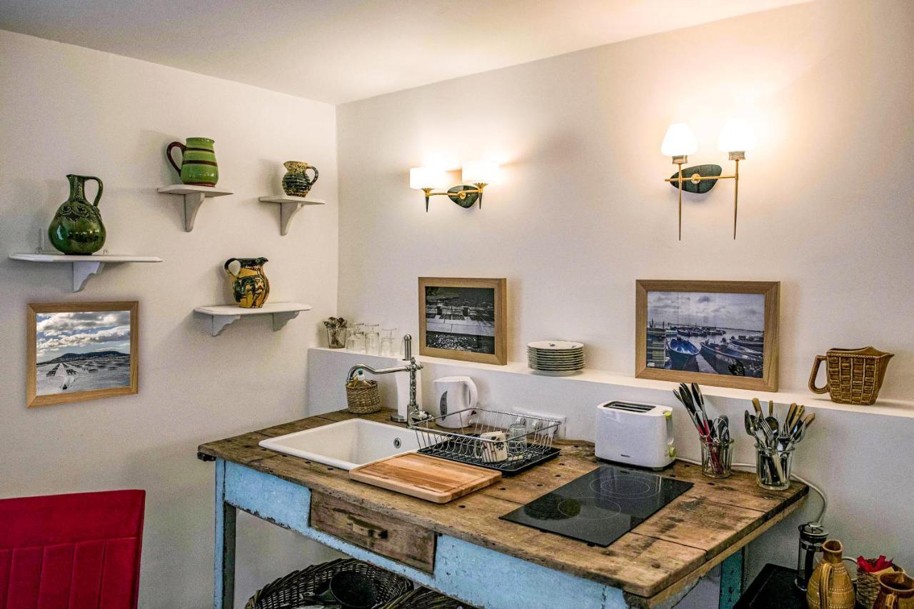 Apartamento Le Studio De Louise Pour 2 Personnes Sète Exterior foto